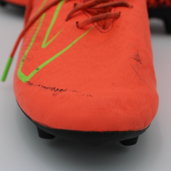 New Balance Mens 8 Soccer Cleats Orange/Black - Picture 8 of 9